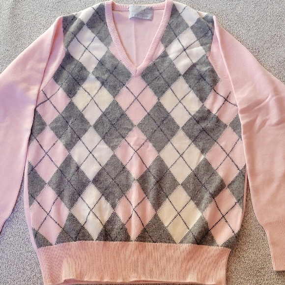 BERK Vintage 100% Cashmere Pink and Gray Argyle V-Neck Sweater Size L - Picture 3 of 11